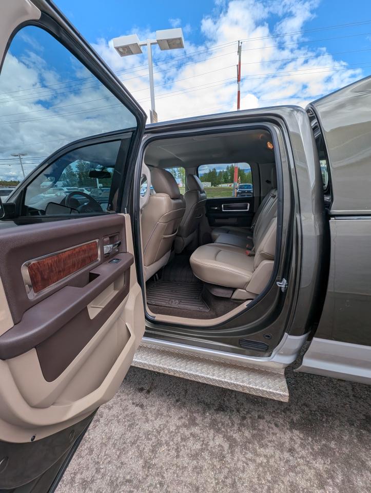 2012 RAM 3500 Laramie Photo