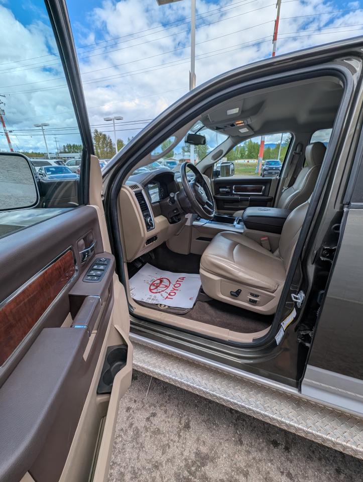 2012 RAM 3500 Laramie Photo