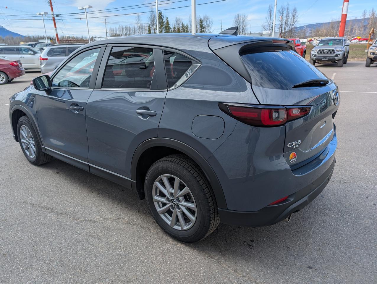 2025 Mazda CX-5 GS Photo4