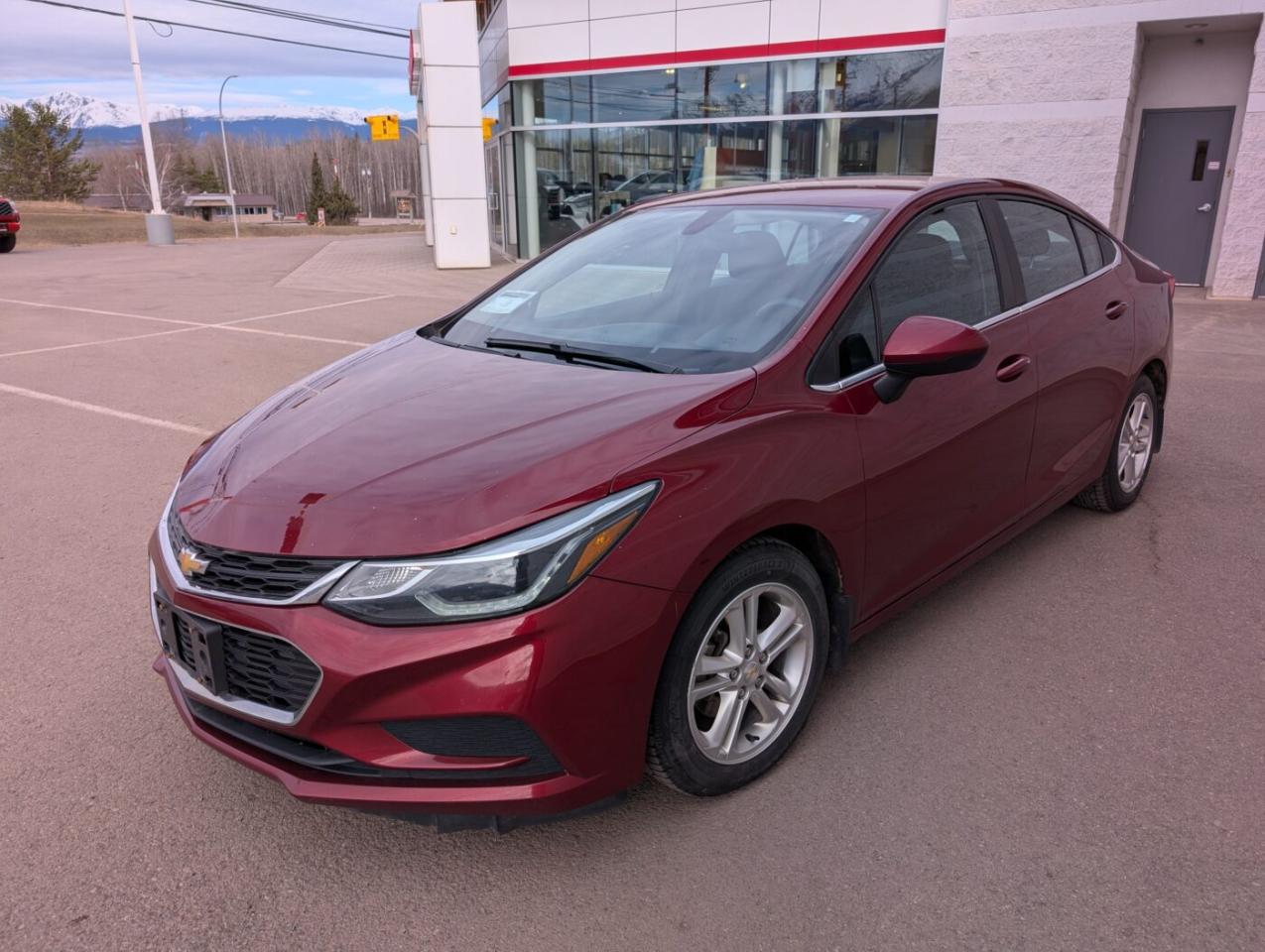 2016 Chevrolet Cruze LT Photo2