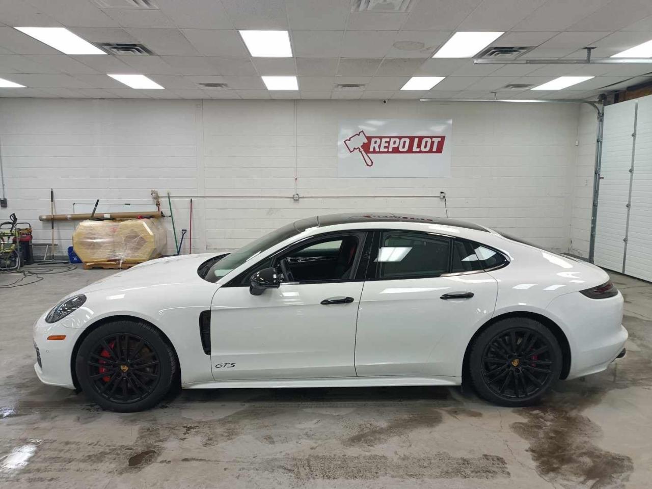 2020 Porsche Panamera GTS
