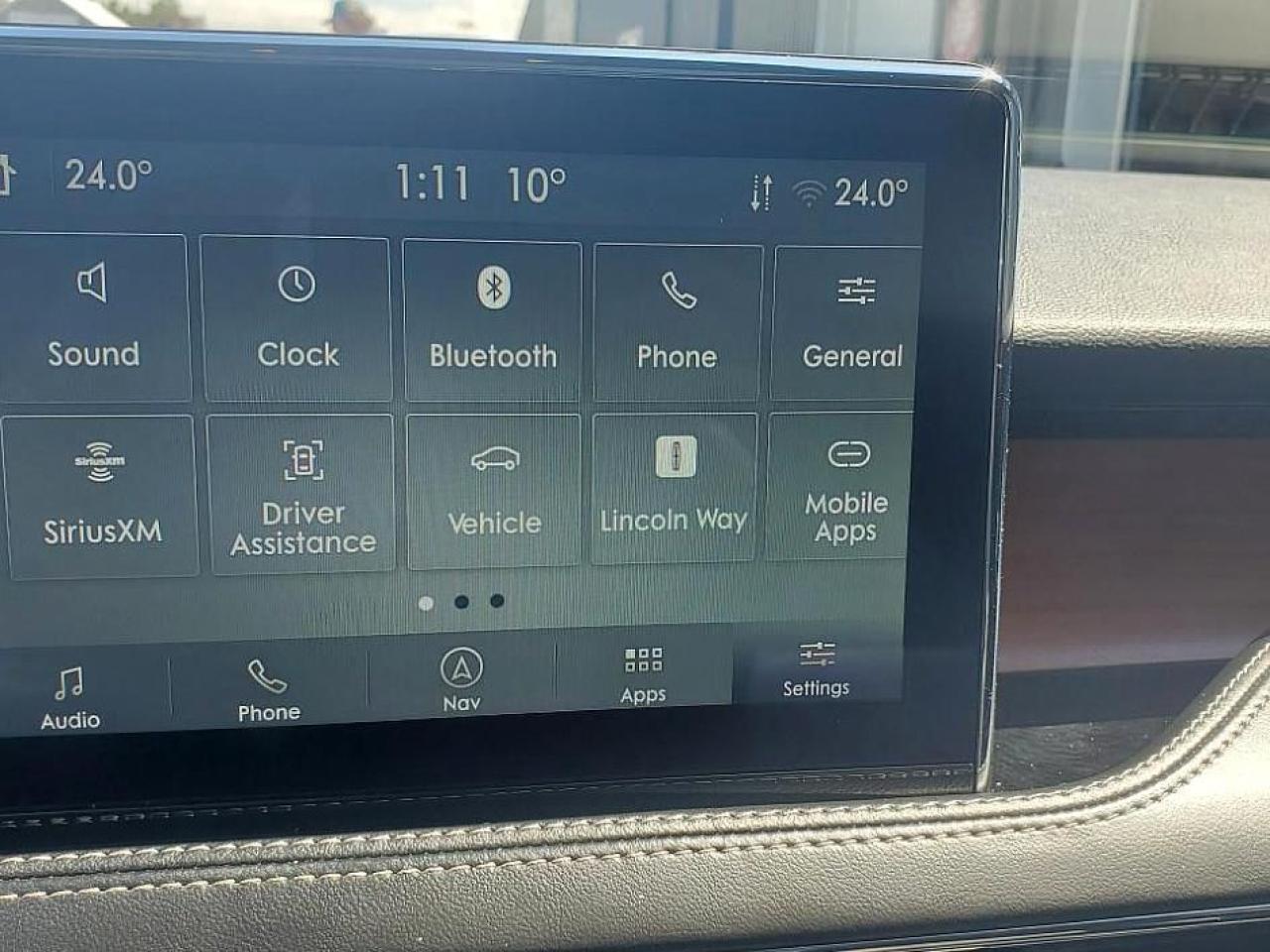 2021 Lincoln Corsair Reserve AWD-NAVIGATION-SUNROOF-HEATED/COOLED LEATH - Photo #16