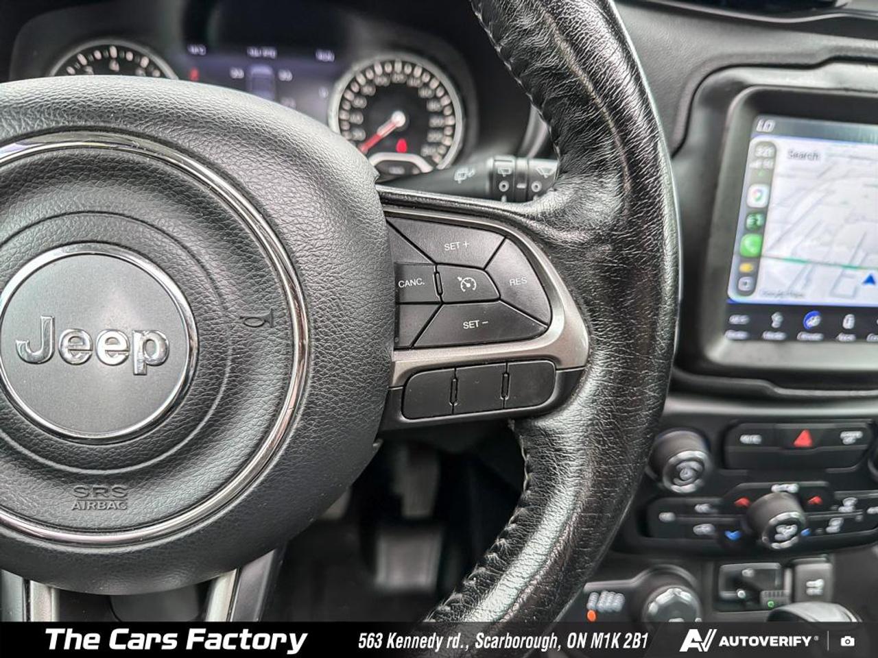 2018 Jeep Renegade Limited 4WD Leather MySky Roof CarPlay - Mint! Photo
