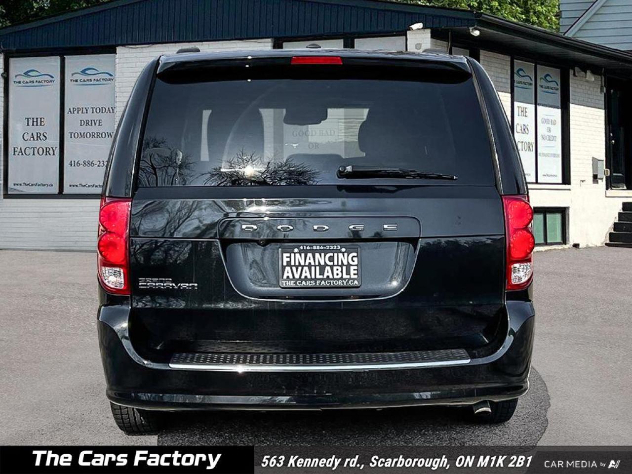 2017 Dodge Grand Caravan SXT Premium Plus Only 098, 504KM - Photo #5