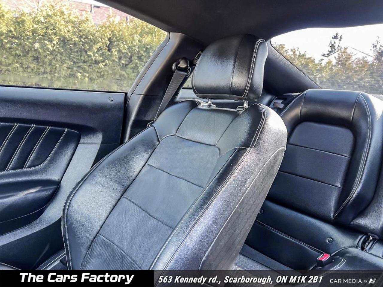 2017 Ford Mustang Fastback EcoBoost Premium Leather - Apple CarPlay! - Photo #20