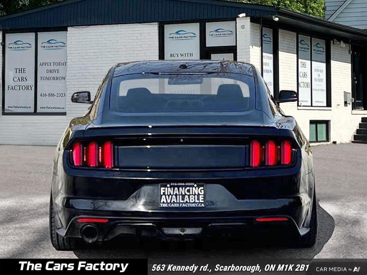2017 Ford Mustang Fastback EcoBoost Premium Leather - Apple CarPlay! - Photo #5