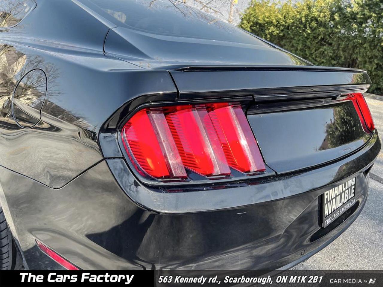 2017 Ford Mustang Fastback EcoBoost Premium Leather - Apple CarPlay! - Photo #25