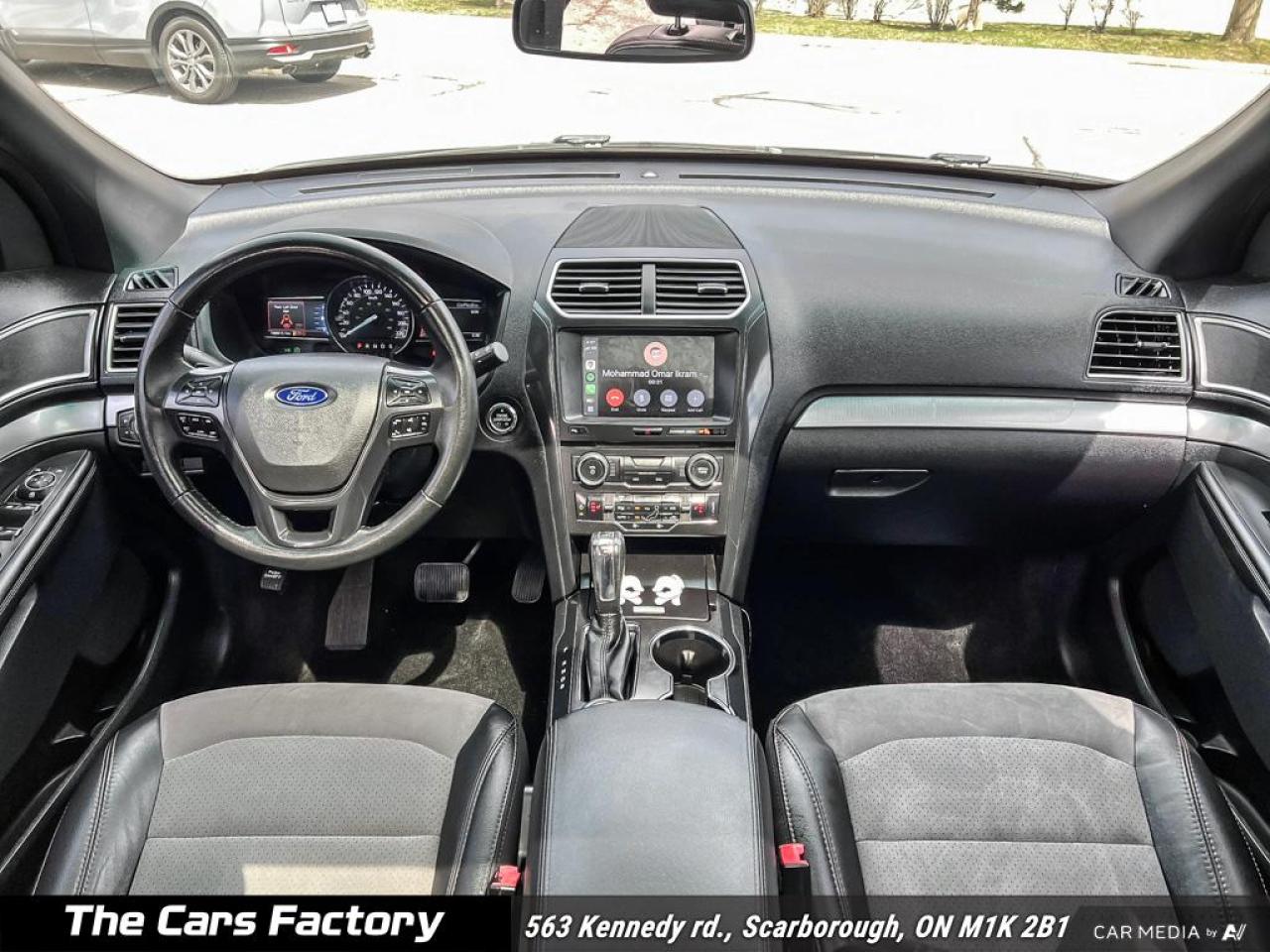 2017 Ford Explorer XLT 4WD LEATHER / ROOF / APPLE CARPLAY! - Photo #24