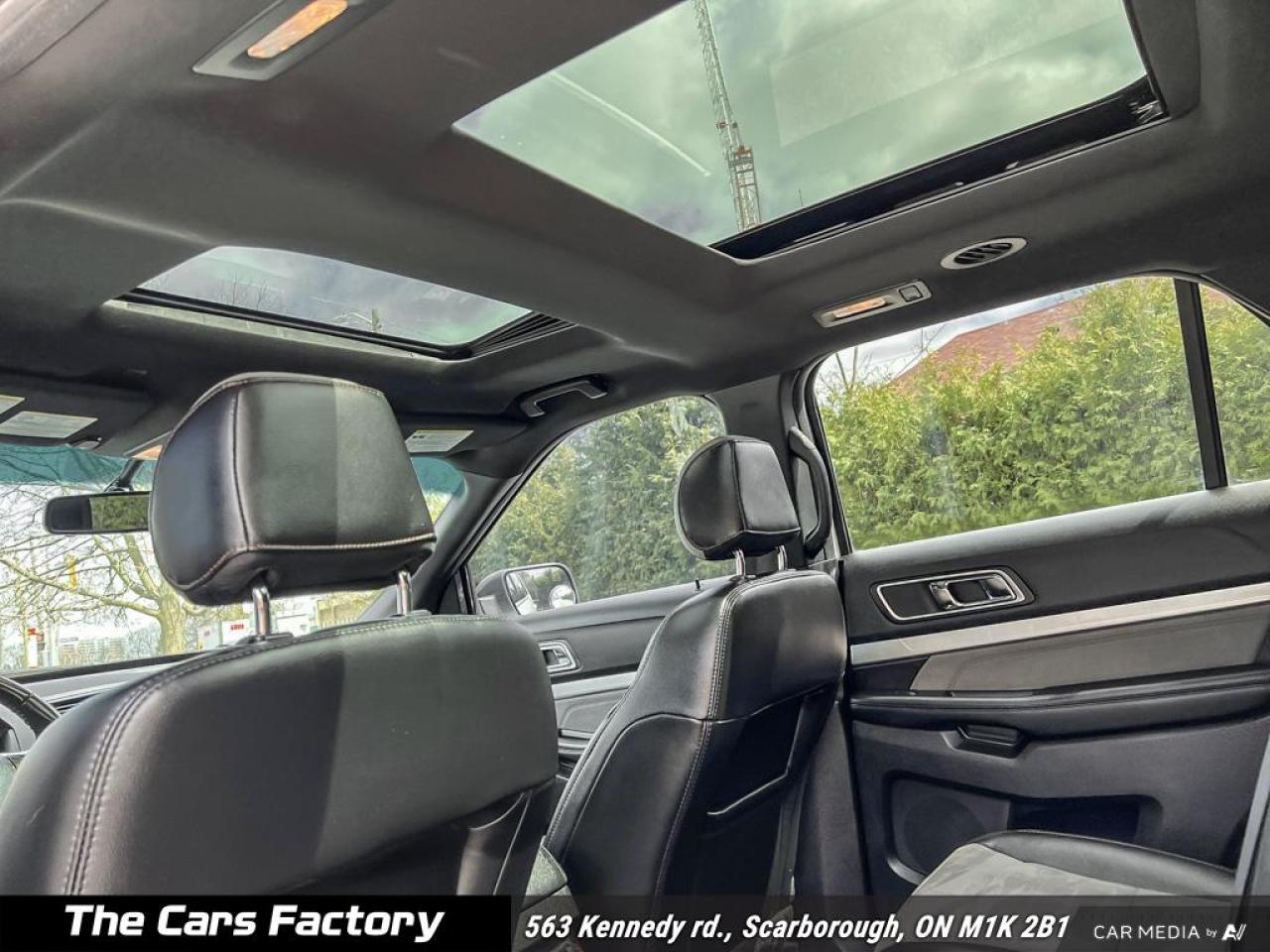 2017 Ford Explorer XLT 4WD LEATHER / ROOF / APPLE CARPLAY! - Photo #21