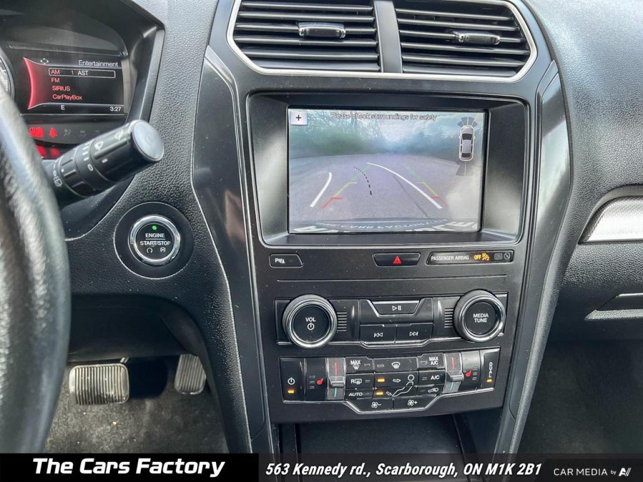 2019 Ford Explorer XLT 4WD Apple Carplay No Accident! - Photo #20
