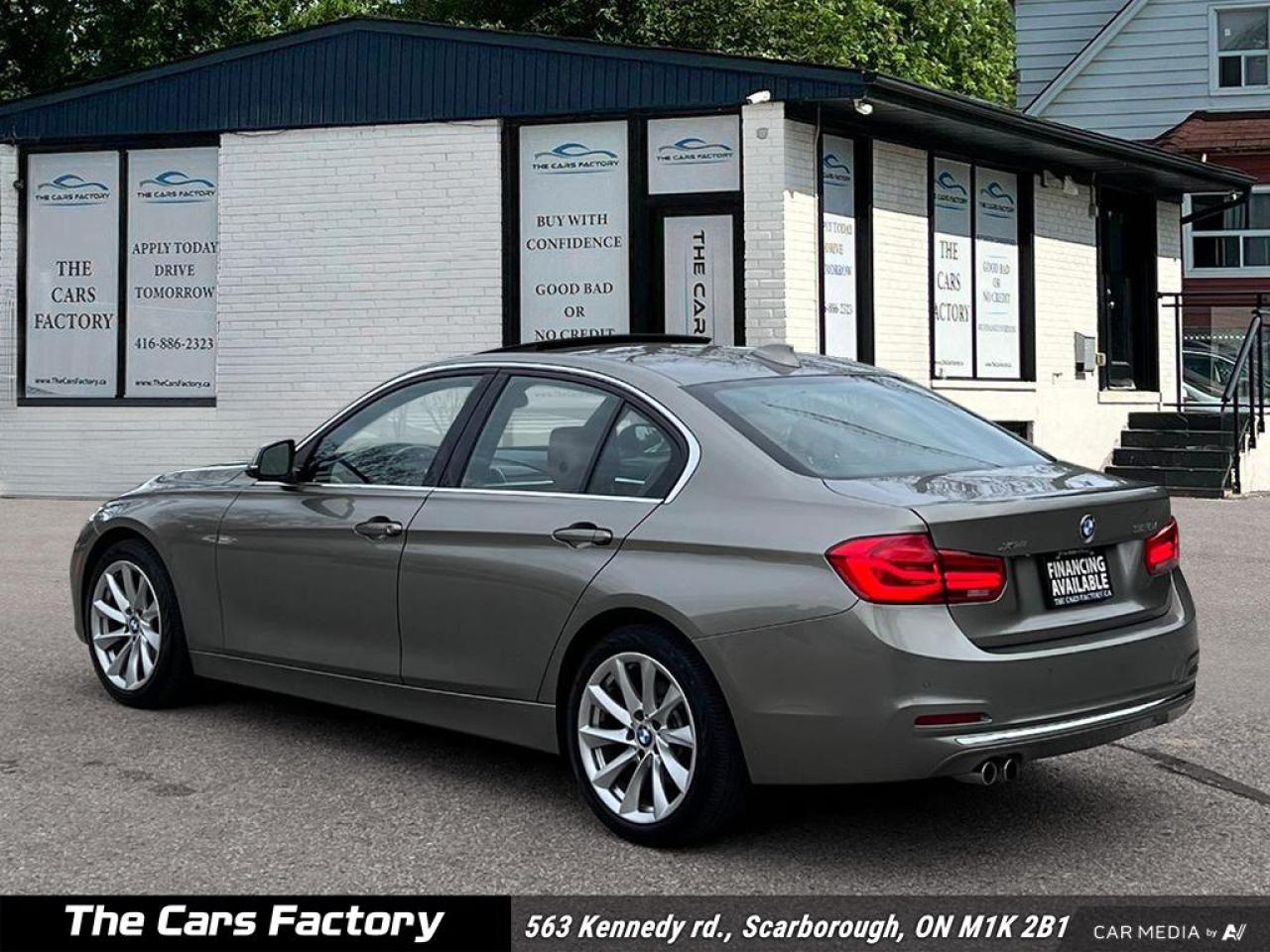 2016 BMW 3 Series 328i xDrive 063,669 KM | Heads-Up Display | Camera - Photo #4