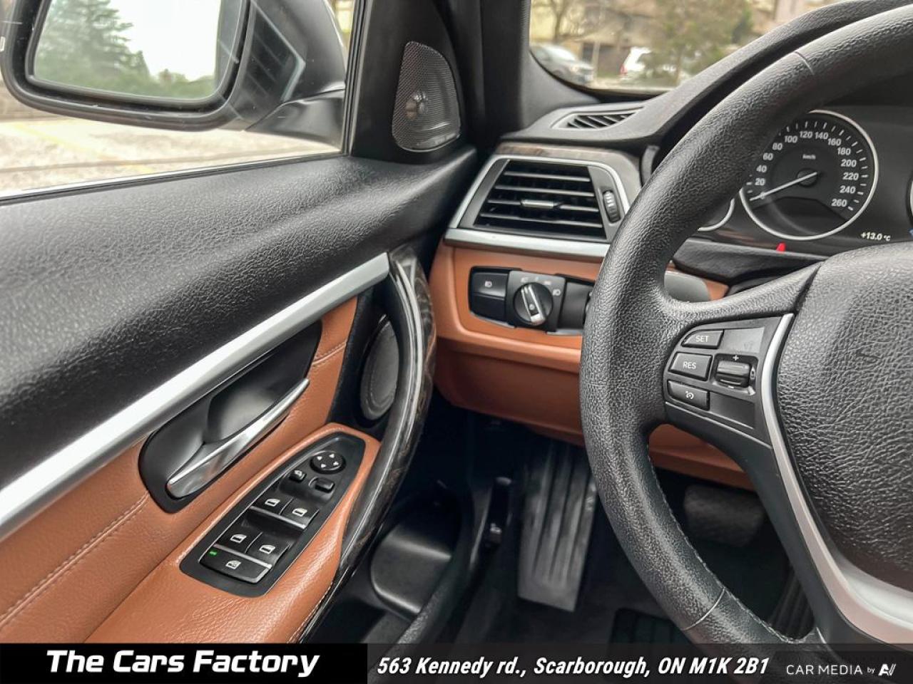 2016 BMW 3 Series 328i xDrive 063,669 KM | Heads-Up Display | Camera - Photo #15