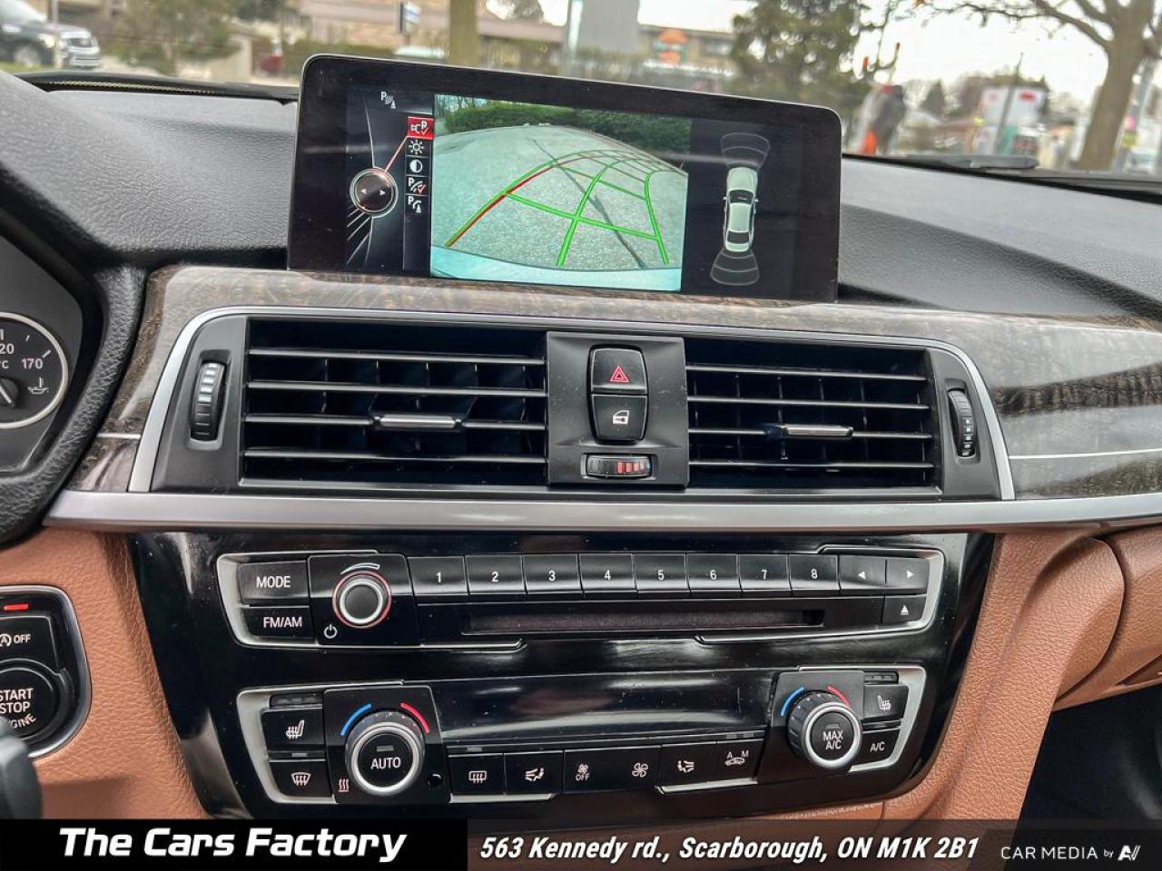 2016 BMW 3 Series 328i xDrive 063,669 KM | Heads-Up Display | Camera - Photo #18