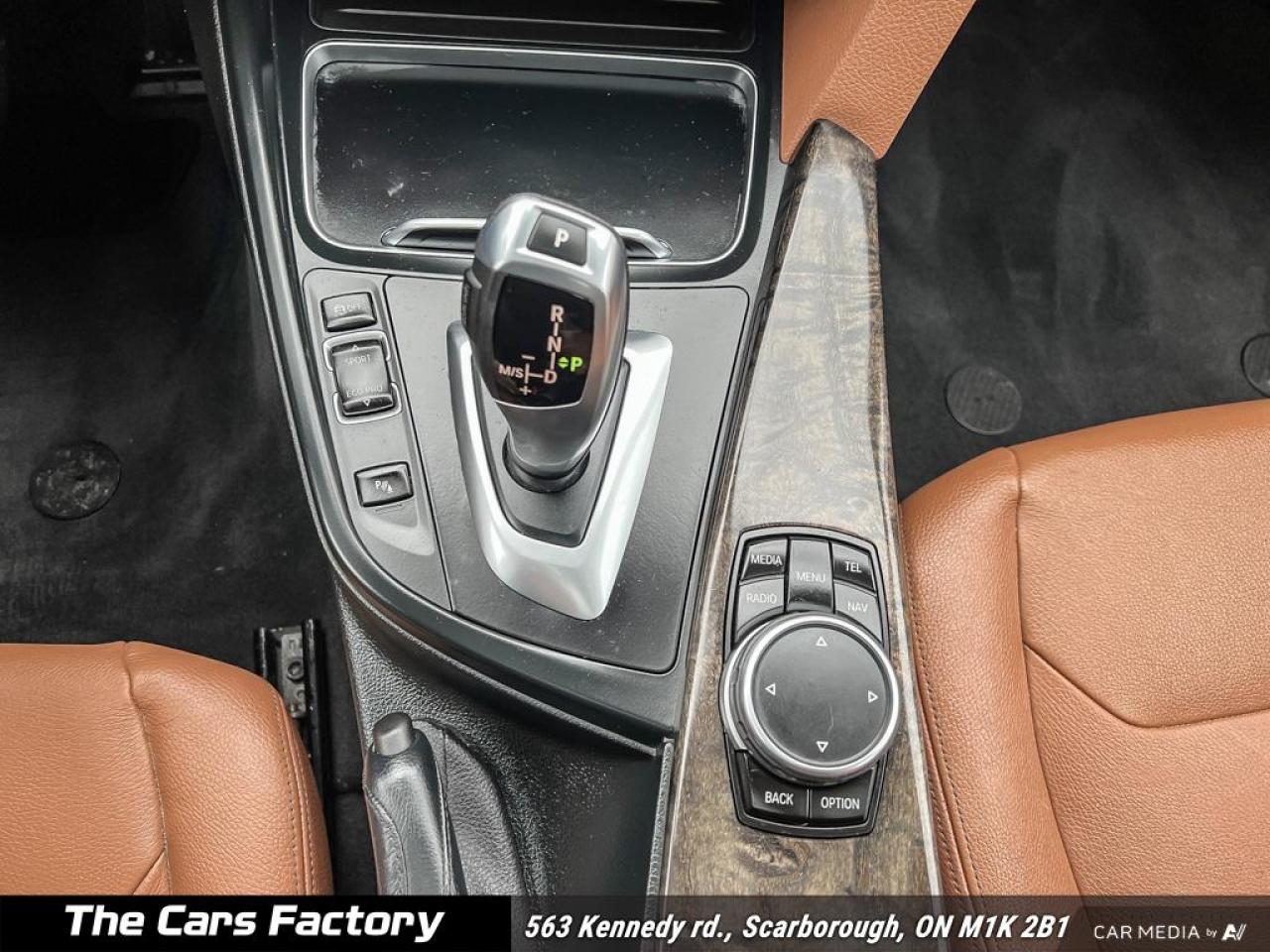 2016 BMW 3 Series 328i xDrive 063,669 KM | Heads-Up Display | Camera - Photo #19