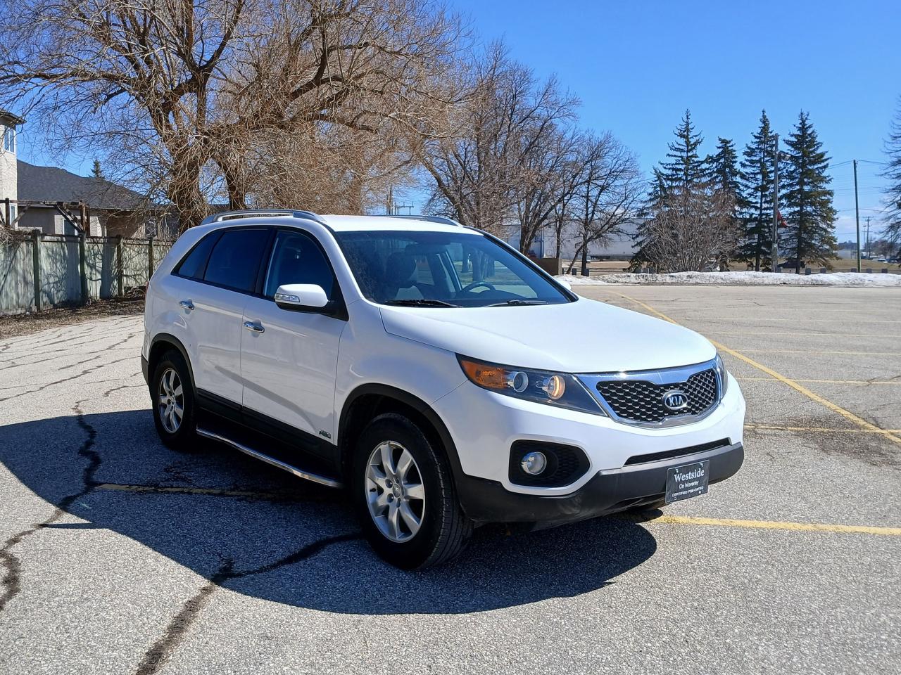 2013 Kia Sorento LX - Photo #3
