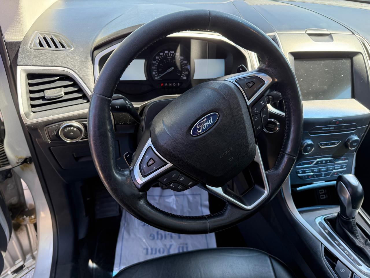 2016 Ford Edge SEL - Photo #2