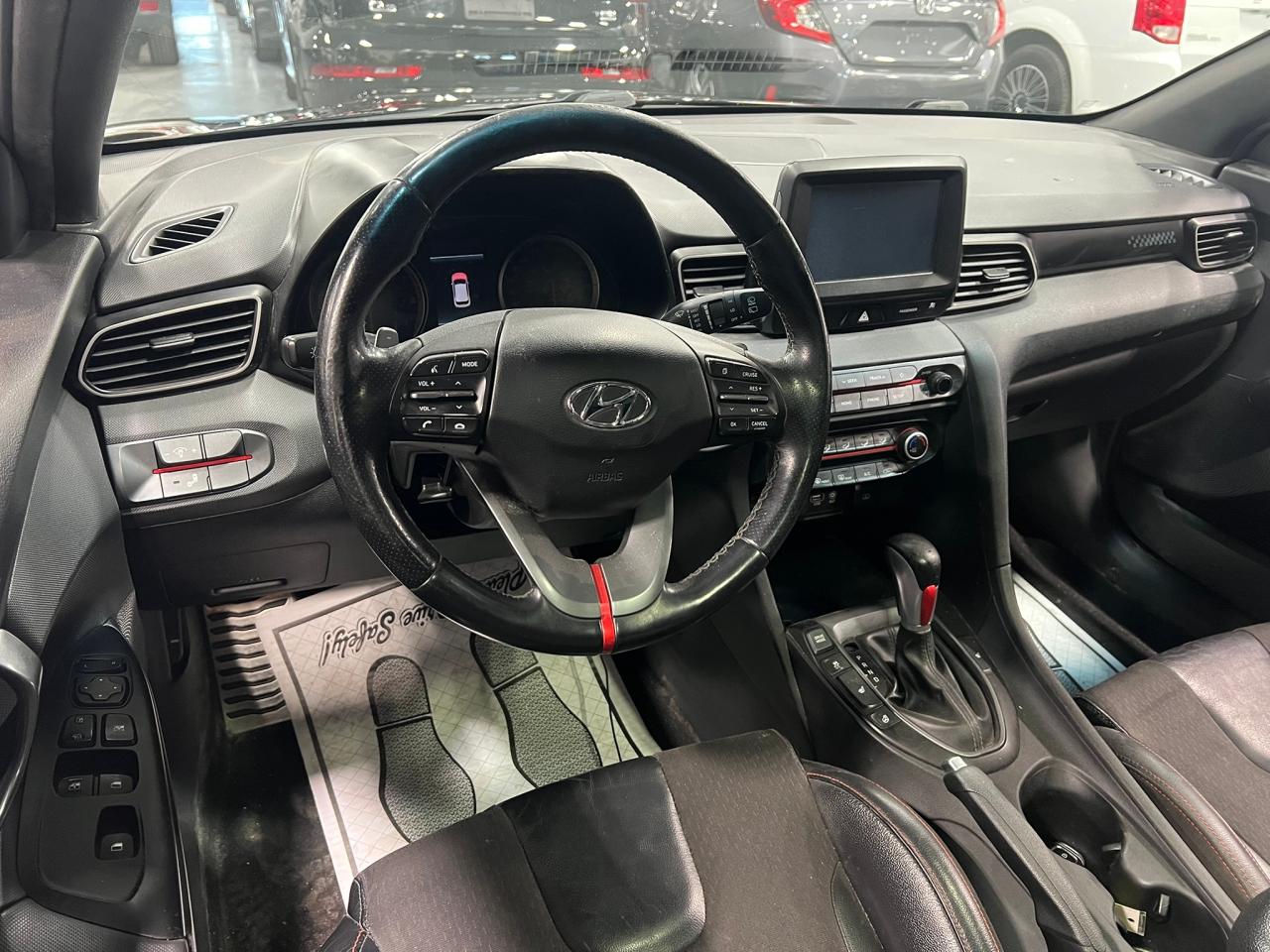 2019 Hyundai Veloster Turbo - Photo #12