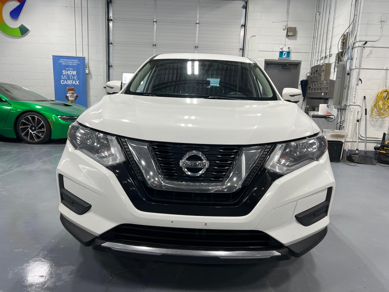 2017 Nissan Rogue S - Photo #8