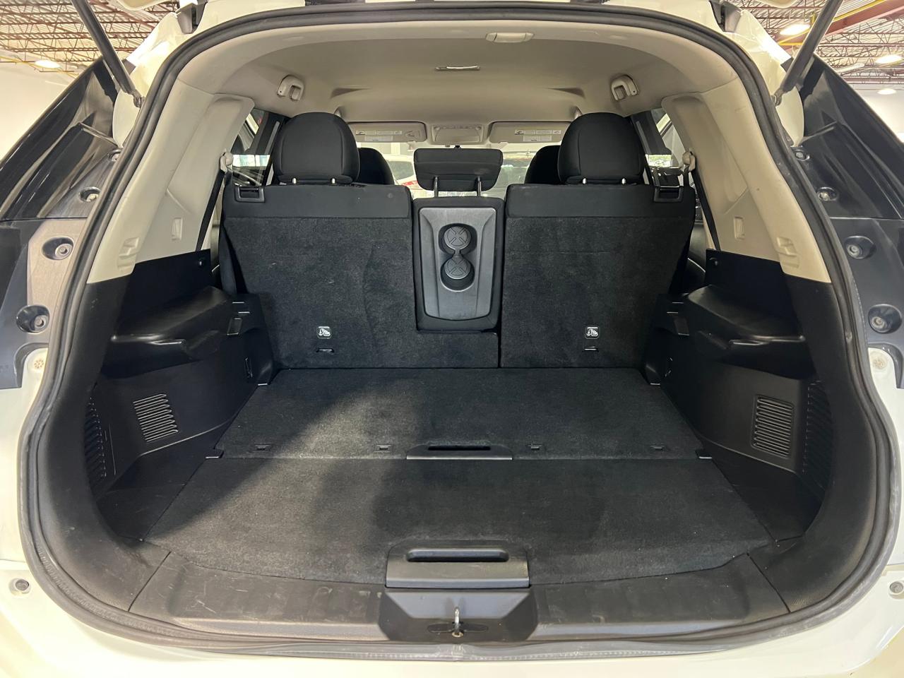 2017 Nissan Rogue S - Photo #14