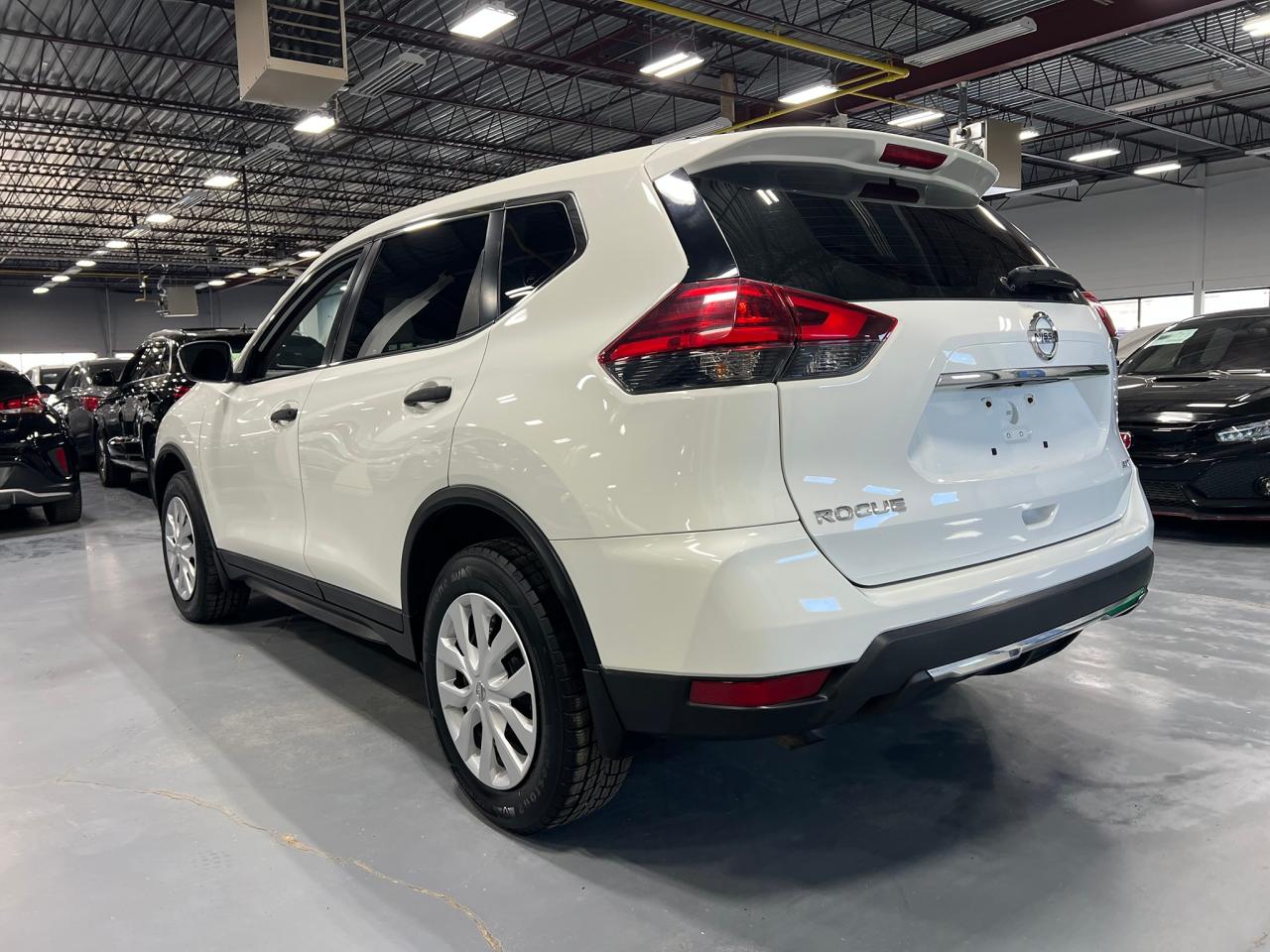 2017 Nissan Rogue S - Photo #3