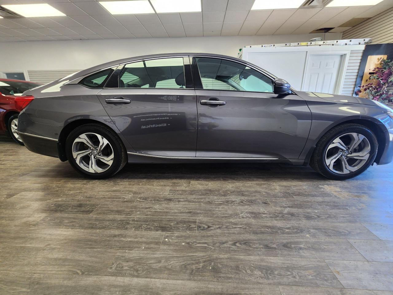 2019 Honda Accord EX-L - Photo #5