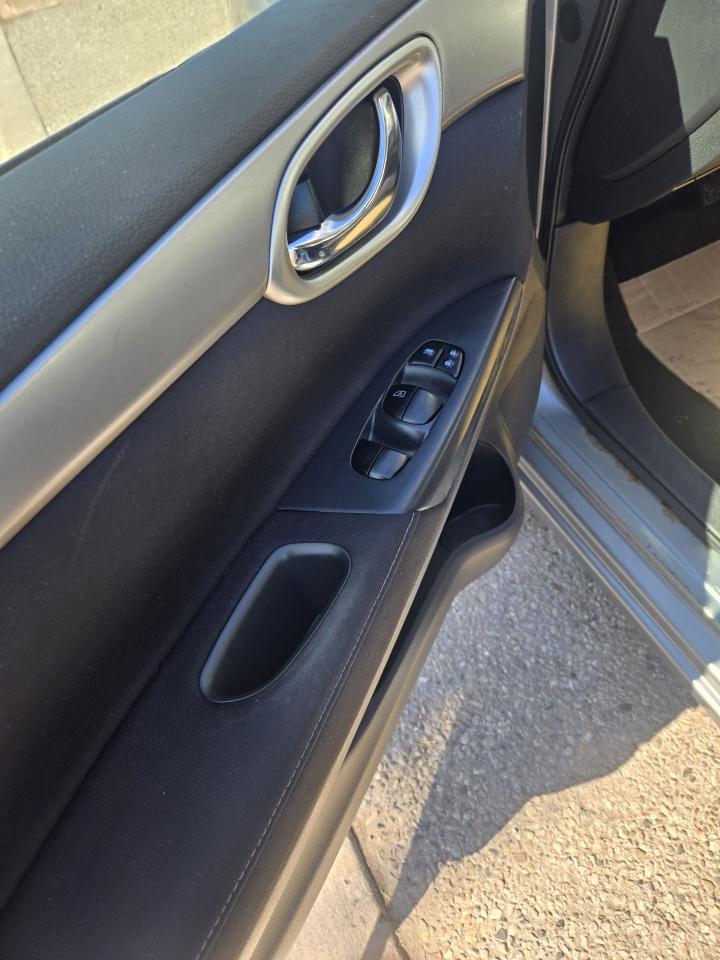 2014 Nissan Sentra  - Photo #13