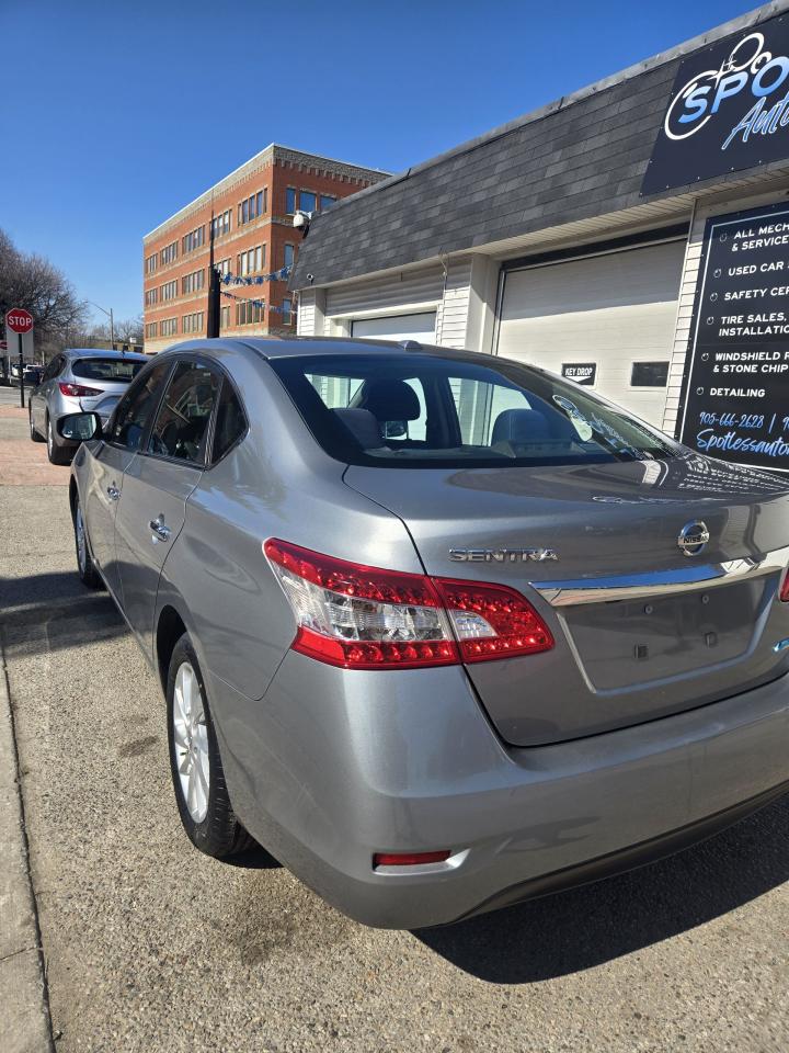 2014 Nissan Sentra  - Photo #2