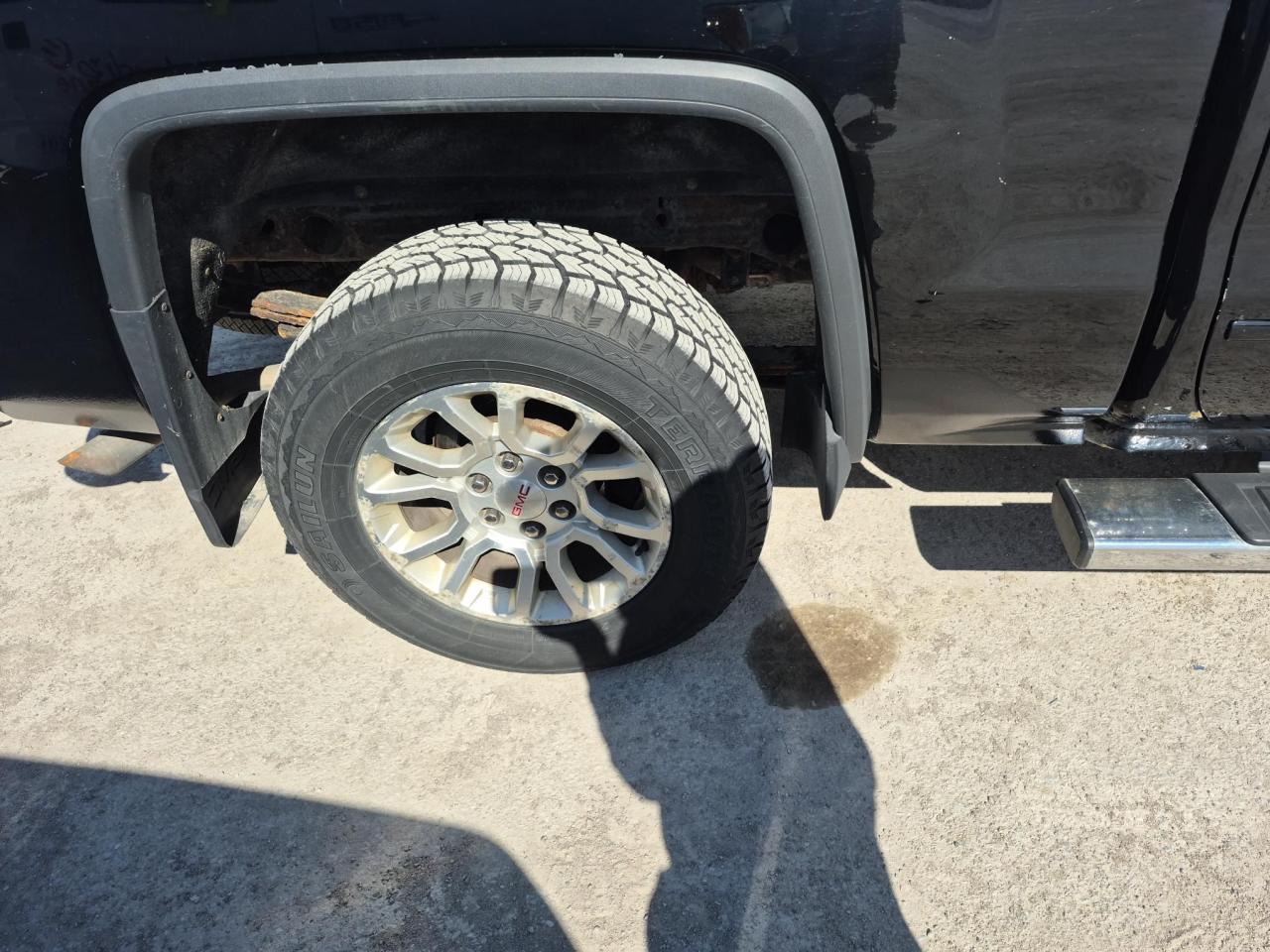 2014 GMC Sierra 1500 SLE - Photo #16