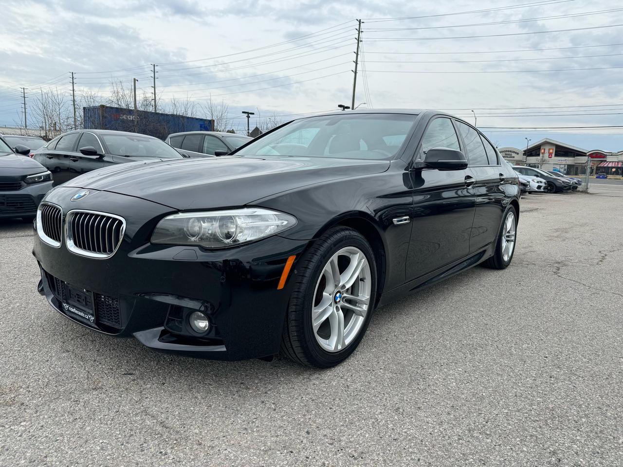 2015 BMW 5 Series 528i xDrive - Photo #1