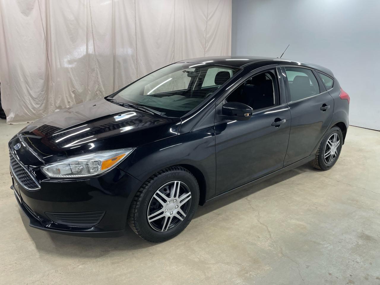 2017 Ford Focus SE Photo22