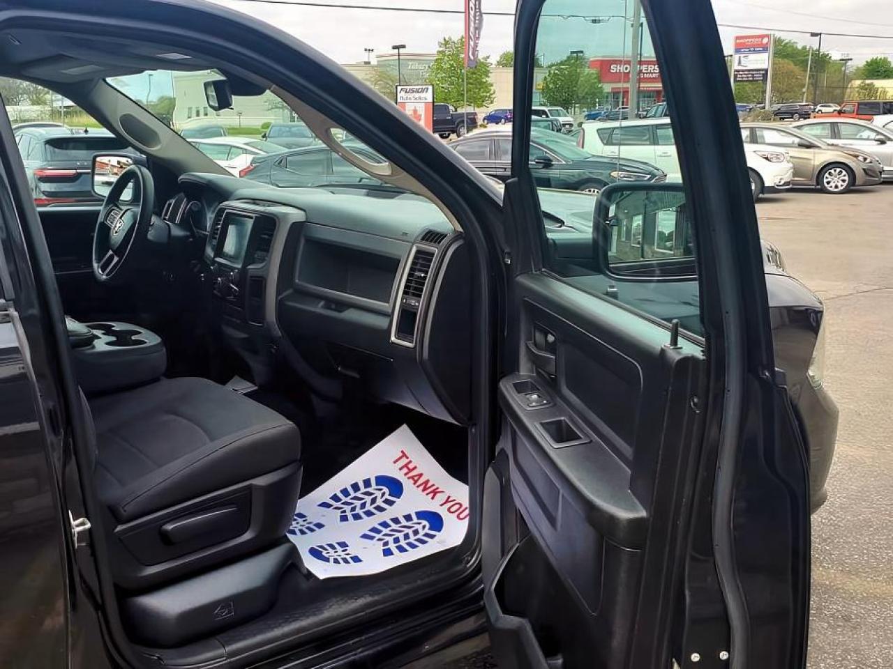 2019 RAM 1500 Classic EXPRESS 4X4 CREW CAB 5'7" BOX-EXHAUST-REAR CAMERA - Photo #16