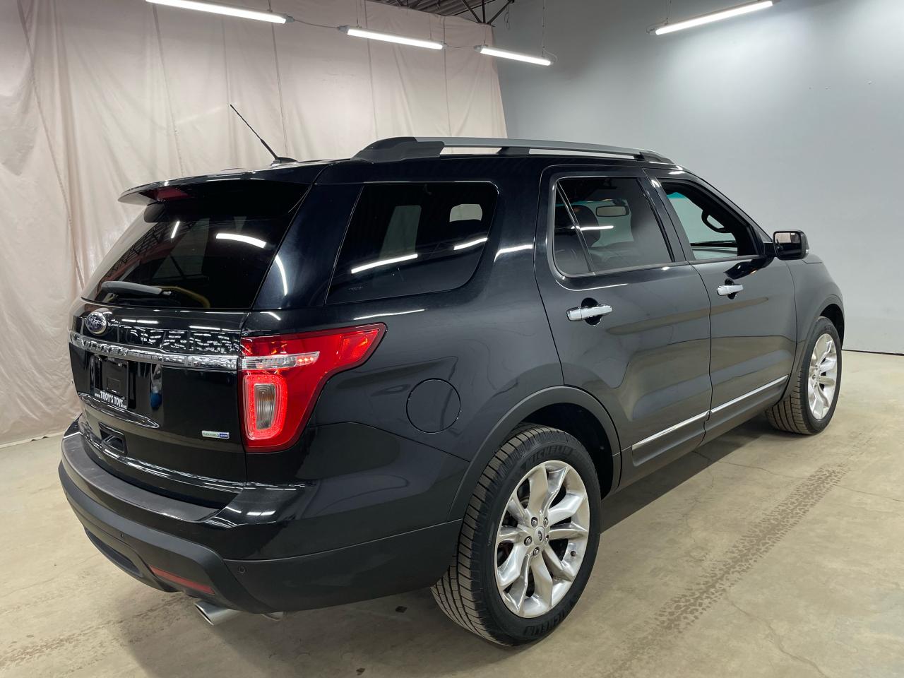 2014 Ford Explorer XLT Photo27