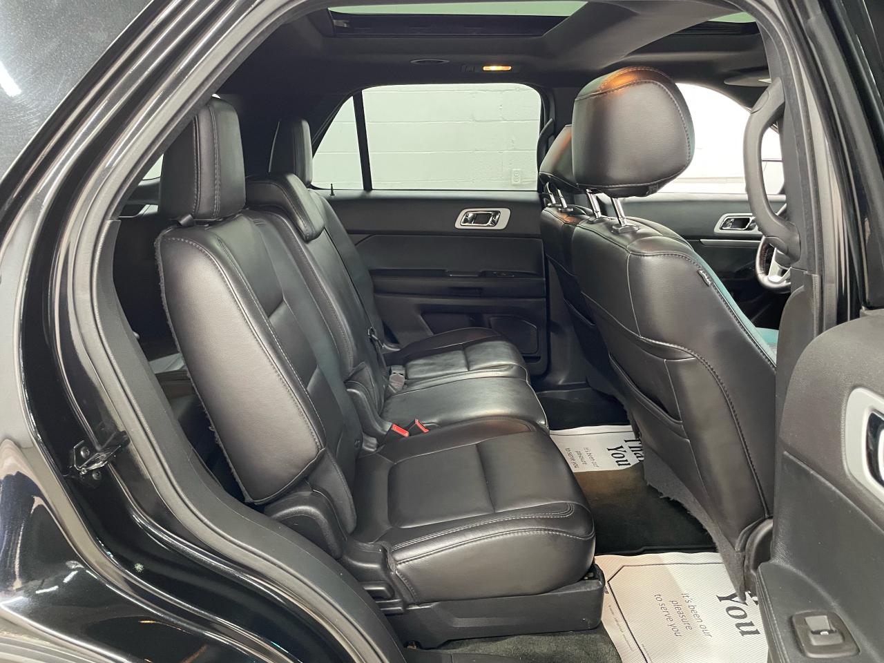 2014 Ford Explorer XLT Photo11