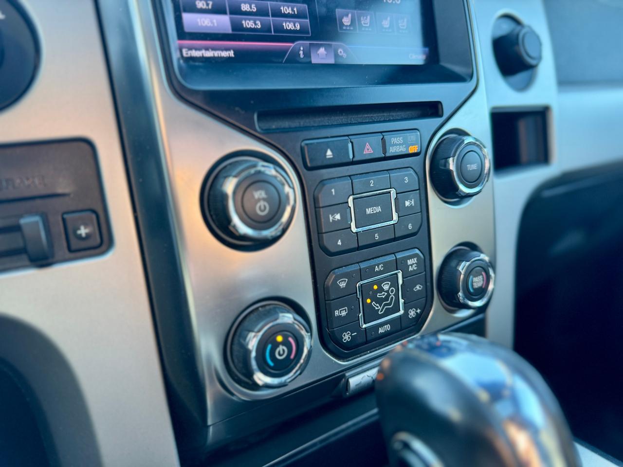2013 Ford F-150 FX4 4WD SuperCrew 145" - Photo #21