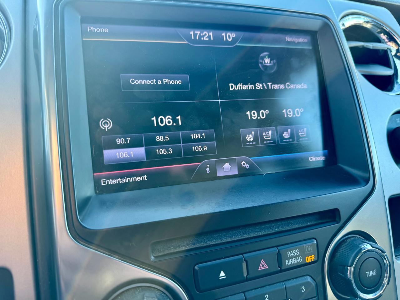 2013 Ford F-150 FX4 4WD SuperCrew 145" - Photo #24