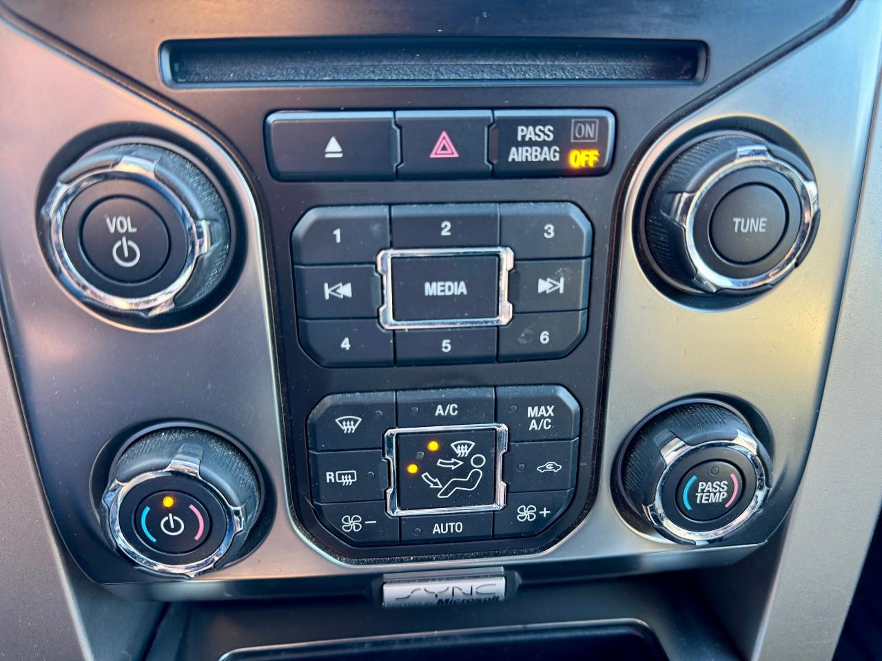 2013 Ford F-150 FX4 4WD SuperCrew 145" - Photo #23