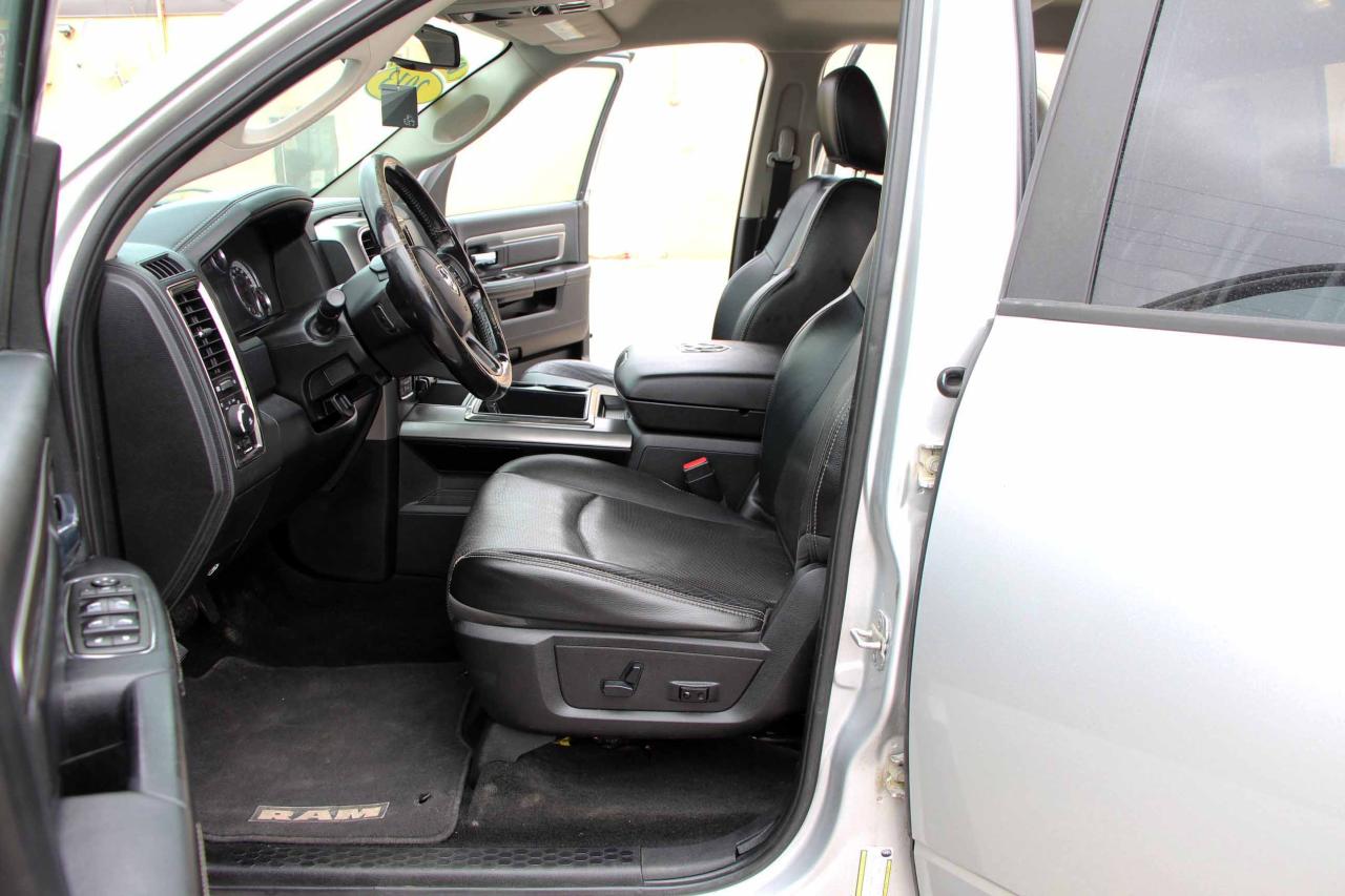 2013 RAM 1500 4WD Crew Cab 140.5" Sport - Photo #17