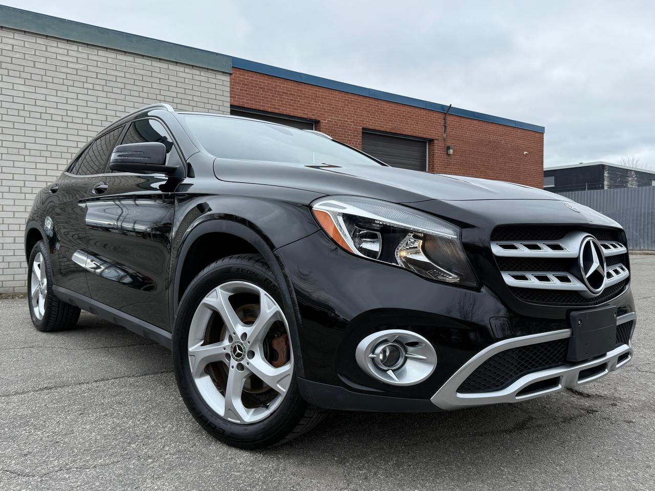 2018 Mercedes-Benz GLA 250 4 MATIC *SAFETY INCL*CLEAN CARFAX*