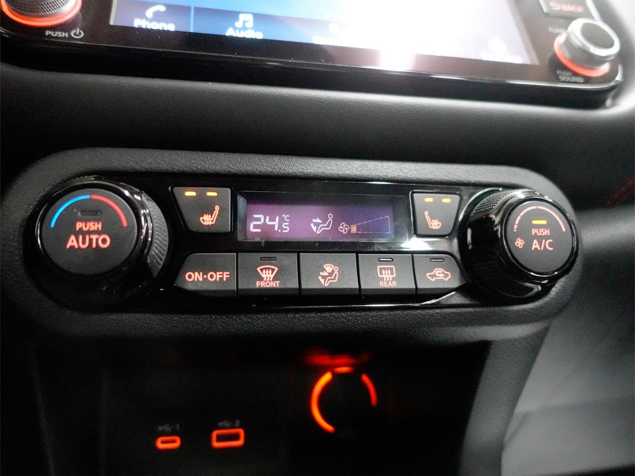 2021 Nissan Kicks SR | Leather | ACC | BSM | Heated Seats | CarPlay
