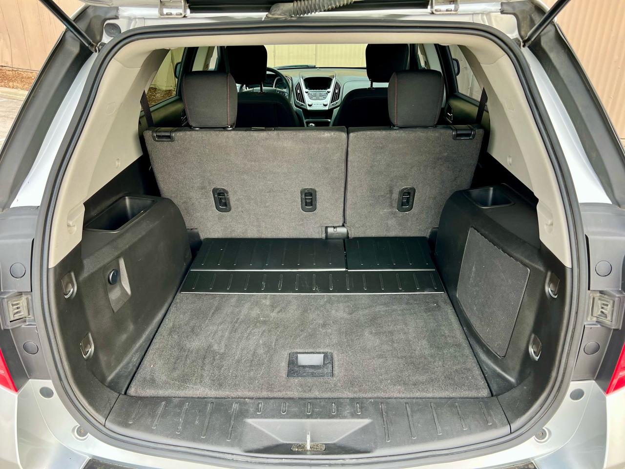 2017 Chevrolet Equinox LS - Photo #12
