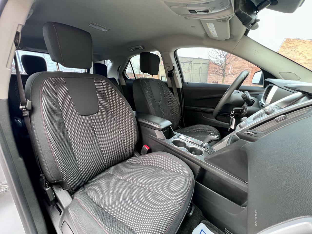 2017 Chevrolet Equinox LS - Photo #16