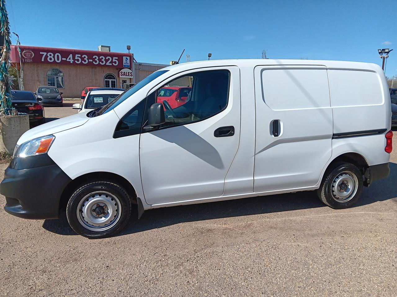 2018 Nissan NV200 SV, Automatic, BU Cam - Photo #4
