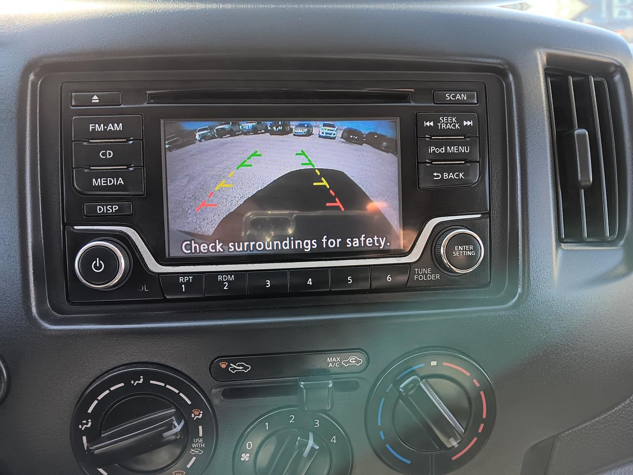 2018 Nissan NV200 SV, Automatic, BU Cam - Photo #19