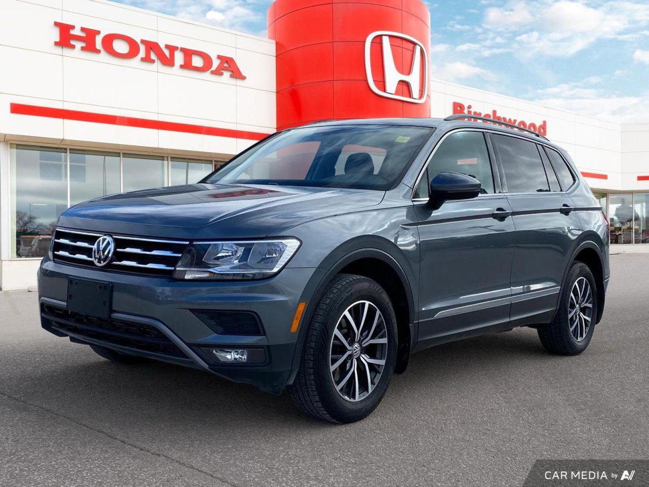Used 2019 Volkswagen Tiguan Comfortline Leather | Panoramic Roof | Local for sale in Winnipeg, MB
