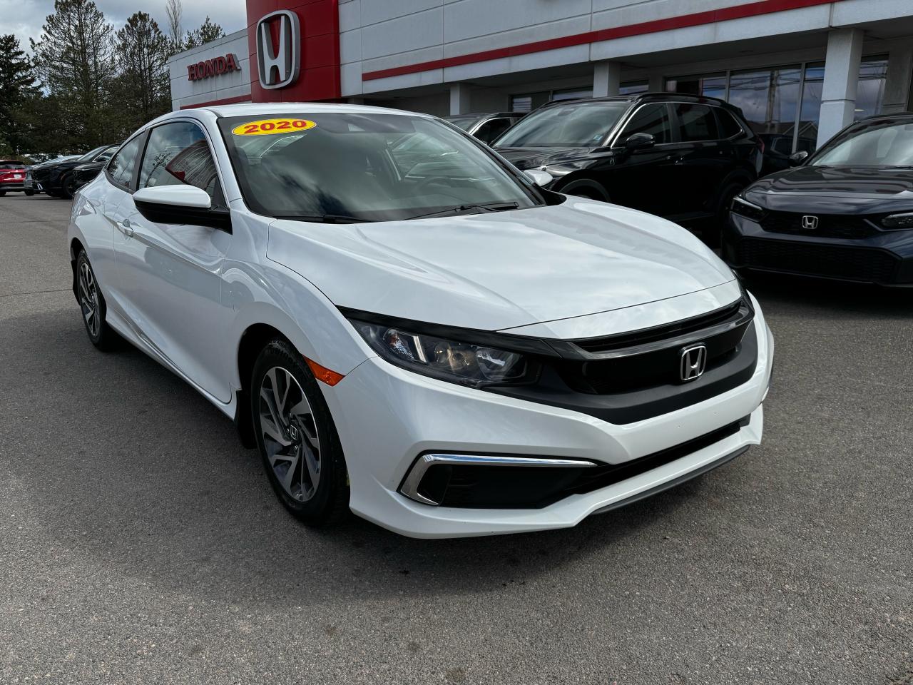 2020 Honda Civic Coupe LX Photo1