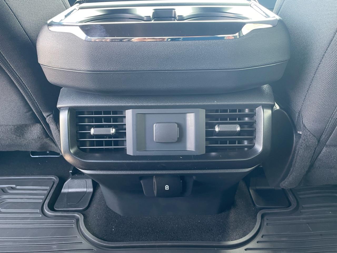 2025 Ford F-150 STX Photo5