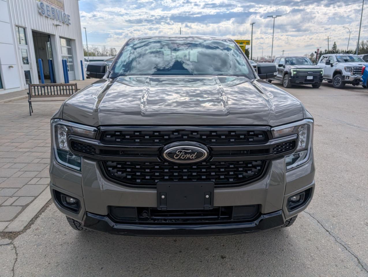 2025 Ford Ranger XLT Photo2
