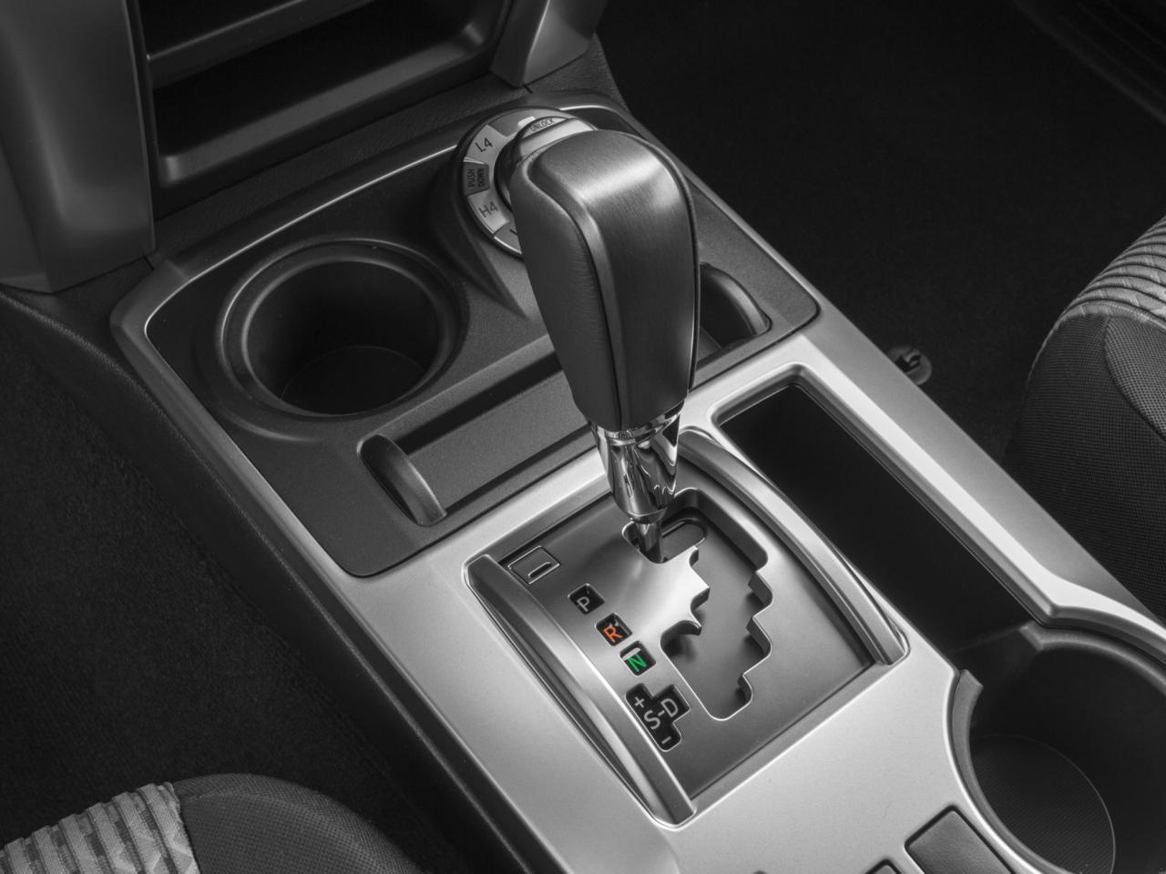 2016 Toyota 4Runner SR5 Photo