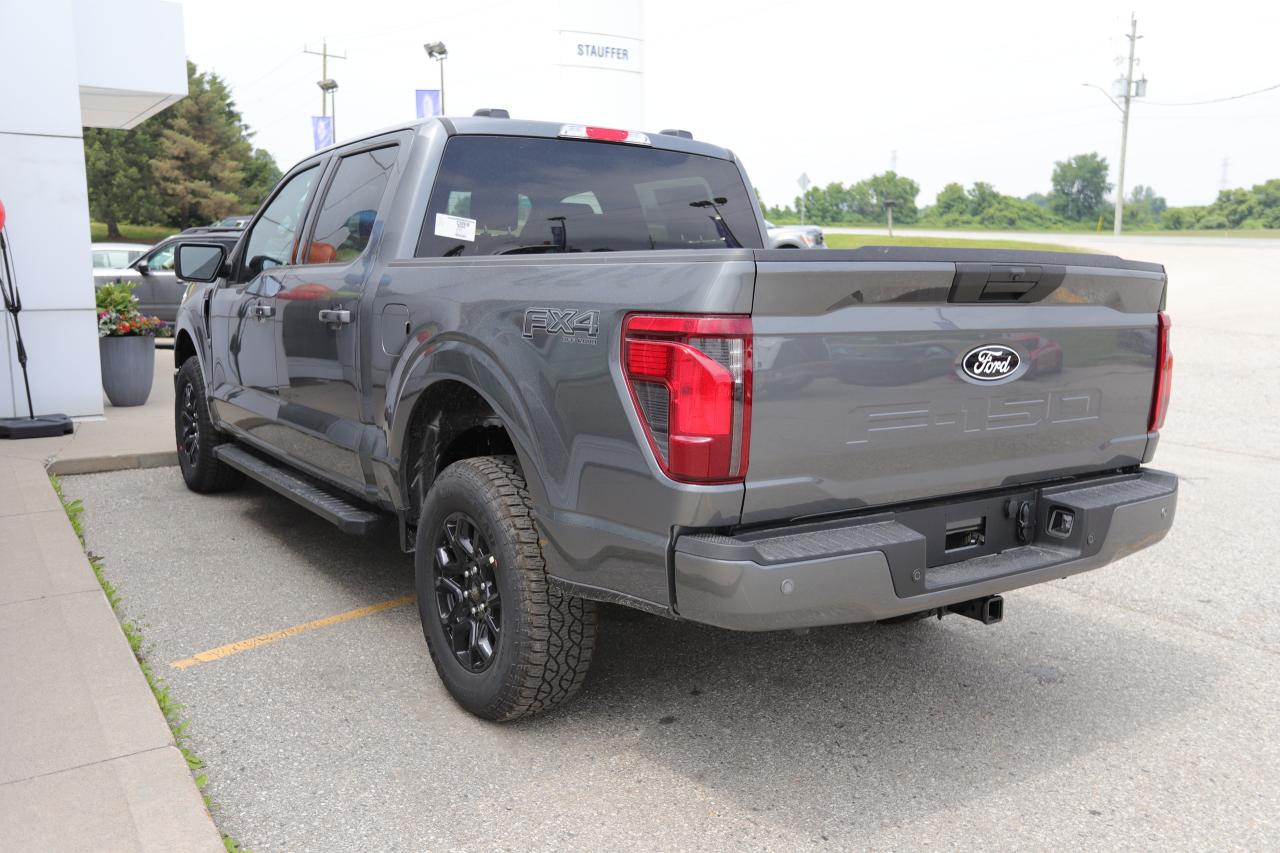2025 Ford F-150 XLT 4WD SuperCrew 5.5' Box Photo5
