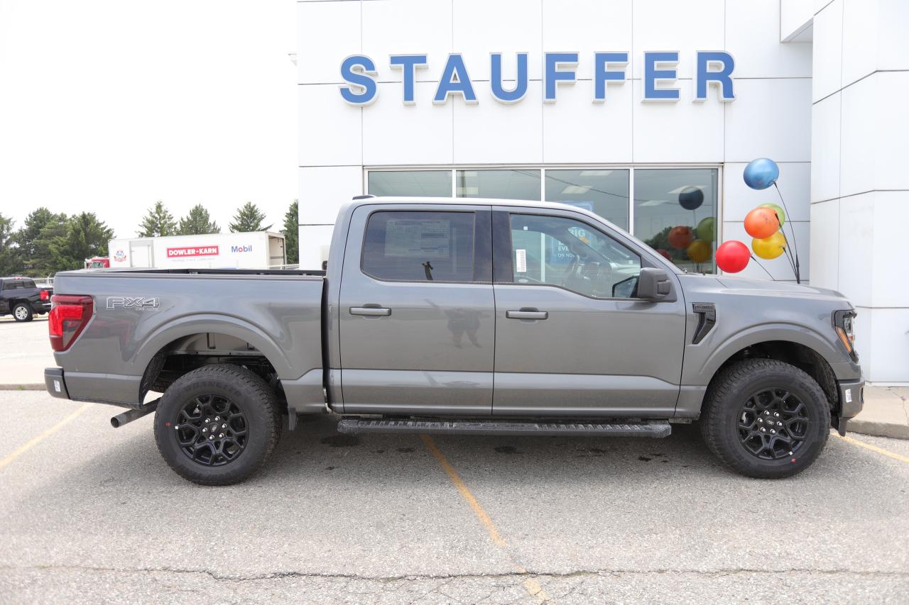 2025 Ford F-150 XLT 4WD SuperCrew 5.5' Box Photo2